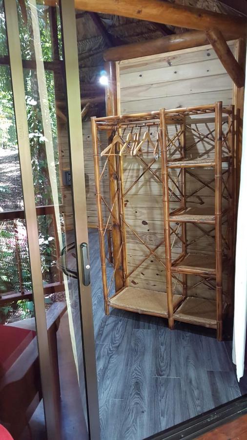 Hotel Bugabutik Puerto Viejo de Talamanca エクステリア 写真