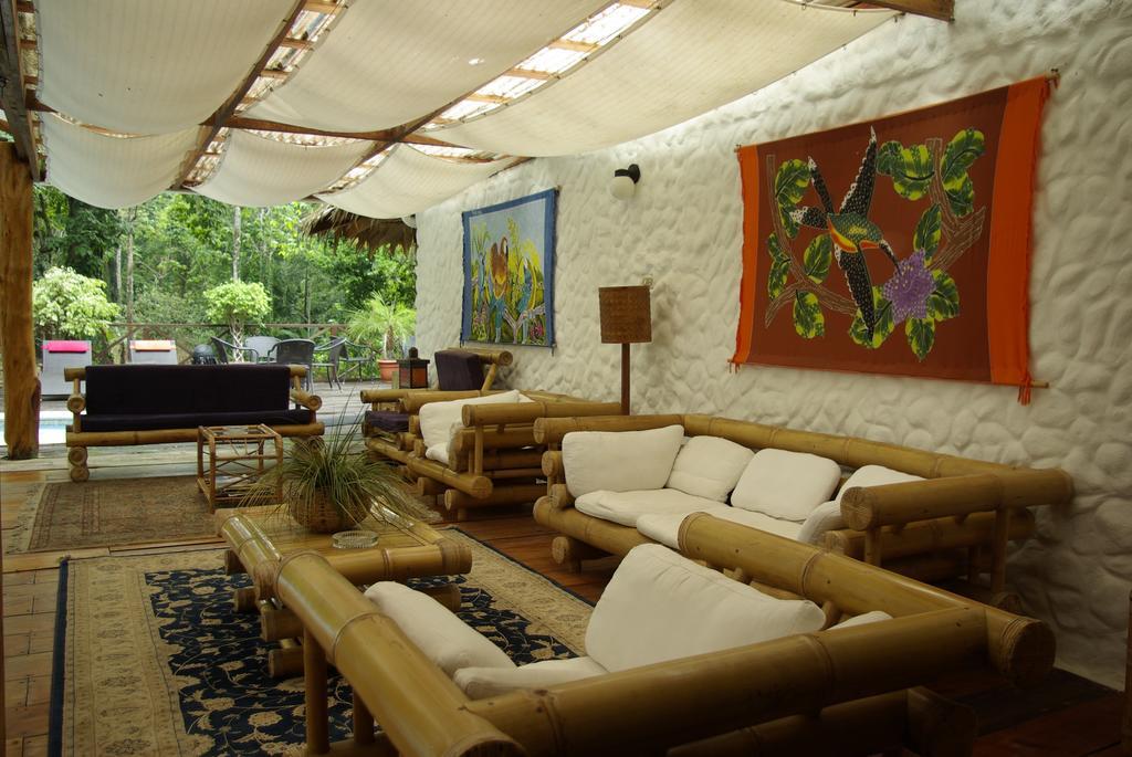 Hotel Bugabutik Puerto Viejo de Talamanca エクステリア 写真